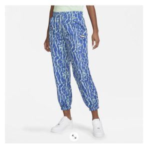 NWT NEW Nike Sportswear Women's Woven Pants